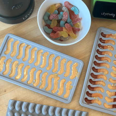 LĒVO Gummy Worm Silicone Molds